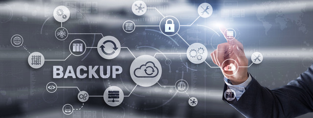 Illustriert anhand von Icons das Daten Backup